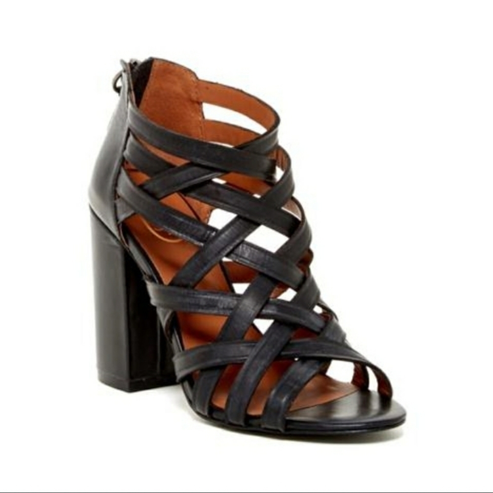 ASH Excelsior strappy sandals black Edgy Academia Preppy